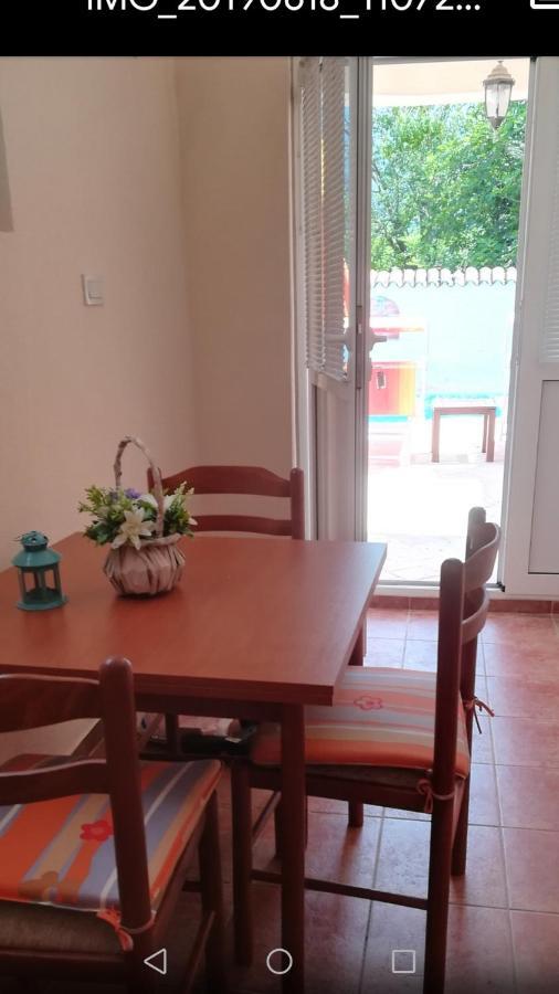 Apartmani Mihailovic Budva Chambre photo