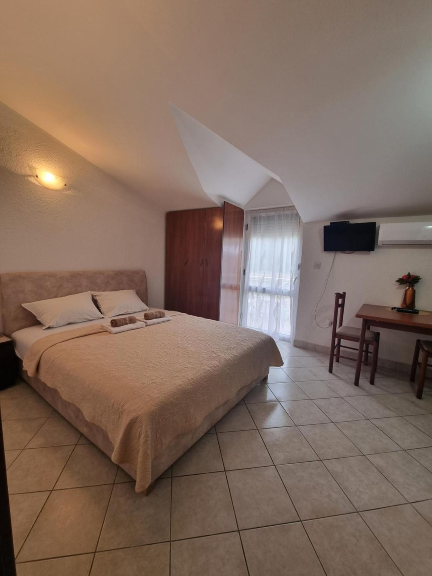 Apartmani Mihailovic Budva Chambre photo